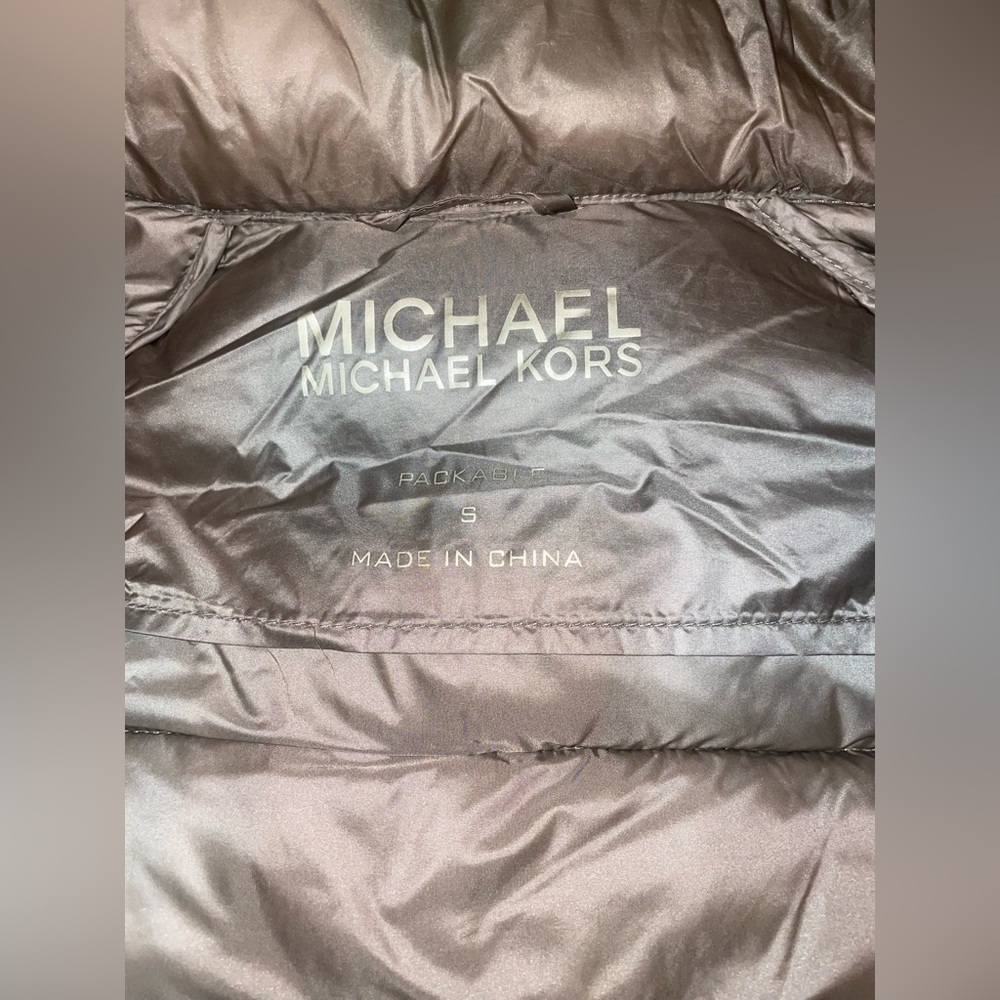 New! Michael Kors Quilted Nylon Puffer Coat 🧥 Small - Picture 7 of 8